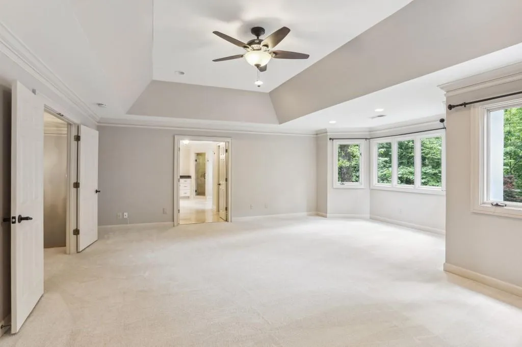 100 Spindale Court, Sandy Springs, Georgia 30350, 6 Bedrooms Bedrooms, ,5 BathroomsBathrooms,Residential,Sold,100 Spindale Court,7373525