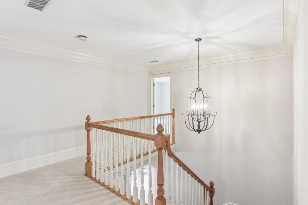 100 Spindale Court, Sandy Springs, Georgia 30350, 6 Bedrooms Bedrooms, ,5 BathroomsBathrooms,Residential,Sold,100 Spindale Court,7373525