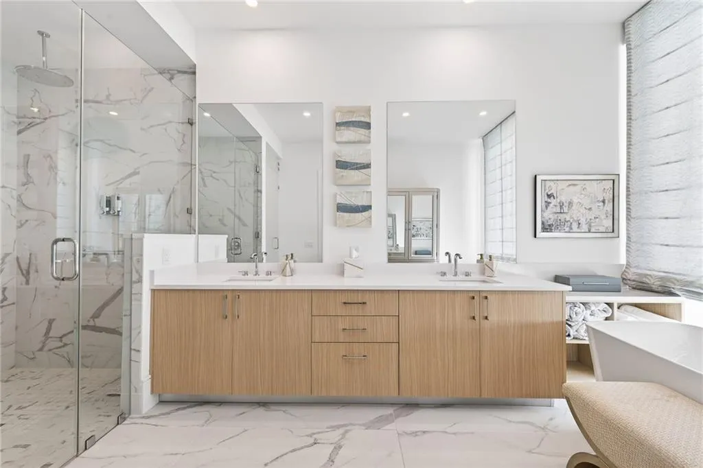 2425 Peachtree Road Ne Unit 1704, Atlanta, Georgia 30305, 2 Bedrooms Bedrooms, 0 ,2 BathroomsBathrooms,Residential,For Sale,2425 Peachtree Road Ne Unit 1704,7733670