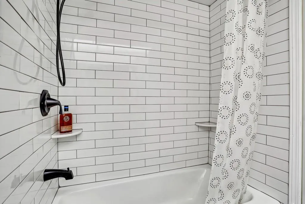 6851 Roswell Road Unit L11, Atlanta, Georgia 30328, 3 Bedrooms Bedrooms, ,2 BathroomsBathrooms,Residential,Sold,6851 Roswell Road Unit L11,7175672