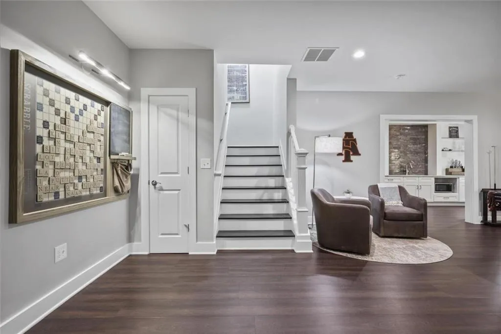 6498 Canopy Drive, Sandy Springs, Georgia 30328, 6 Bedrooms Bedrooms, ,5 BathroomsBathrooms,Residential,Sold,6498 Canopy Drive,7730294