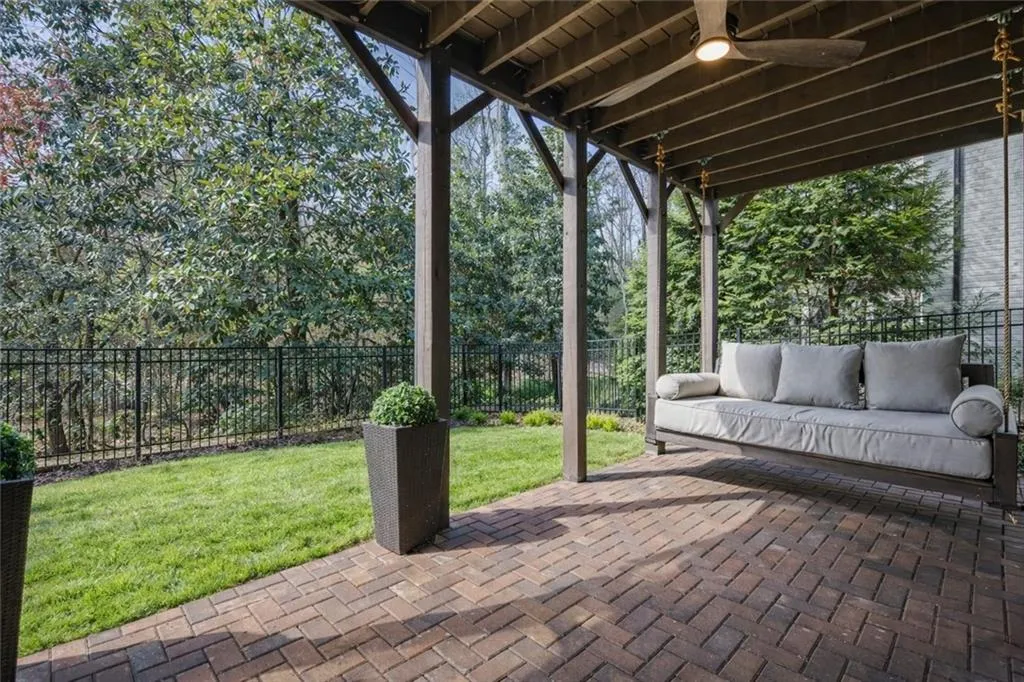 6498 Canopy Drive, Sandy Springs, Georgia 30328, 6 Bedrooms Bedrooms, ,5 BathroomsBathrooms,Residential,Sold,6498 Canopy Drive,7730294