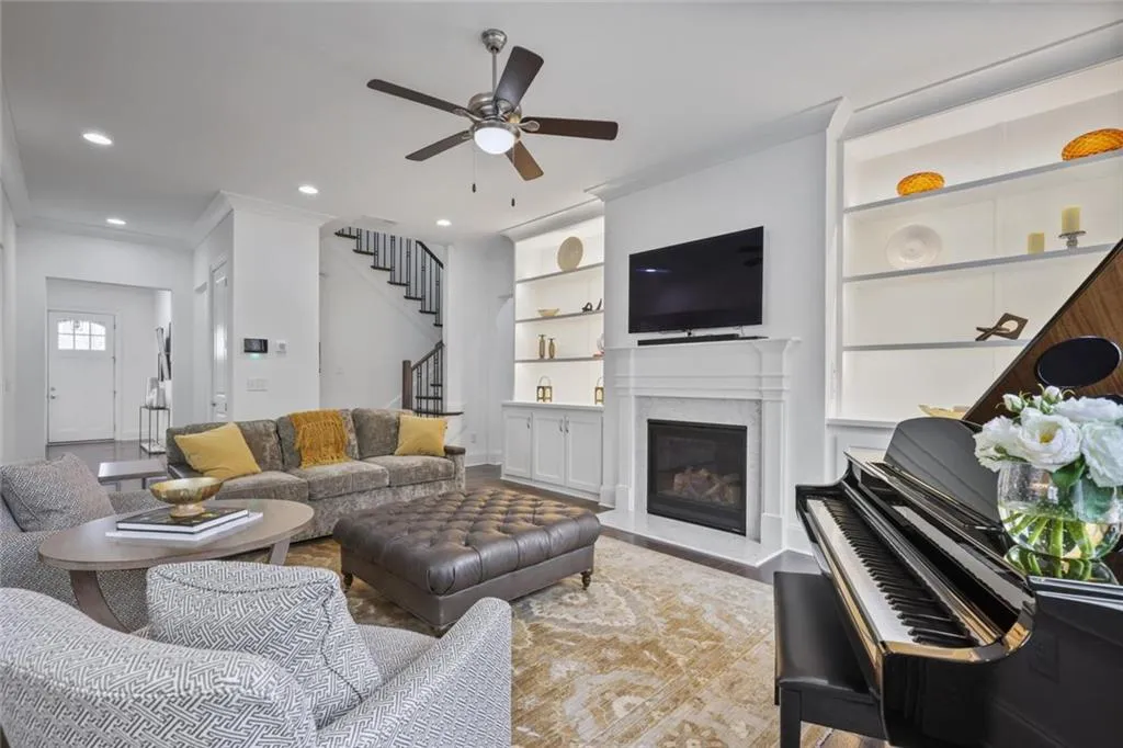 6498 Canopy Drive, Sandy Springs, Georgia 30328, 6 Bedrooms Bedrooms, ,5 BathroomsBathrooms,Residential,Sold,6498 Canopy Drive,7730294