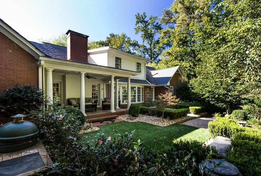 5495 Arundel Drive, Sandy Springs, Georgia 30327, 4 Bedrooms Bedrooms, ,3 BathroomsBathrooms,Residential,Sold,5495 Arundel Drive,5925484