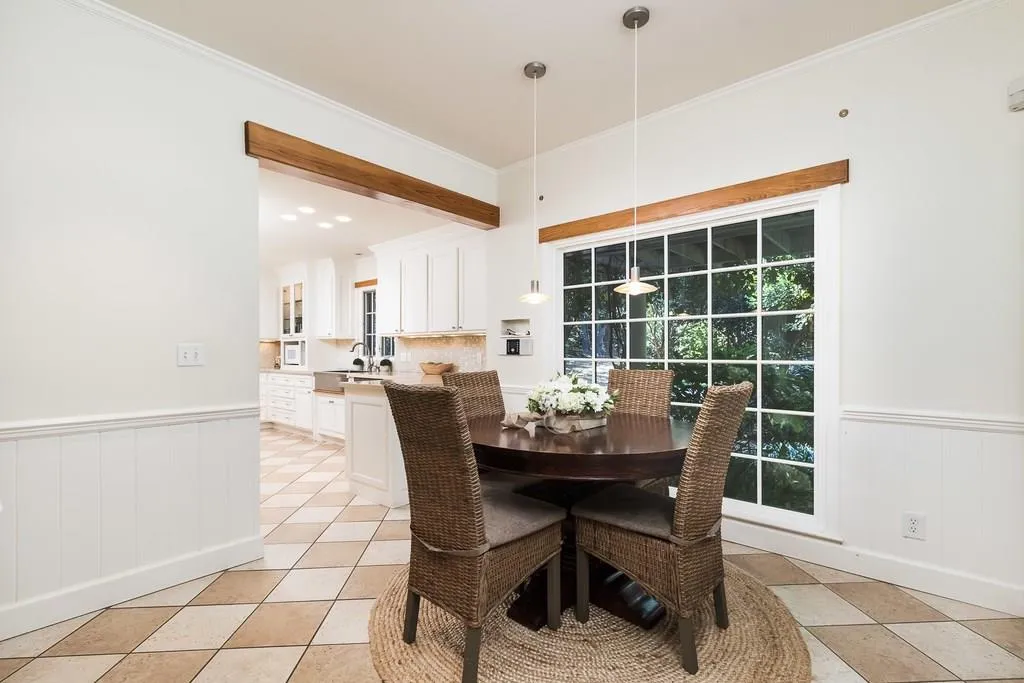 5495 Arundel Drive, Sandy Springs, Georgia 30327, 4 Bedrooms Bedrooms, ,3 BathroomsBathrooms,Residential,Sold,5495 Arundel Drive,5925484