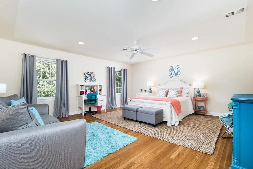 5495 Arundel Drive, Sandy Springs, Georgia 30327, 4 Bedrooms Bedrooms, ,3 BathroomsBathrooms,Residential,Sold,5495 Arundel Drive,5925484