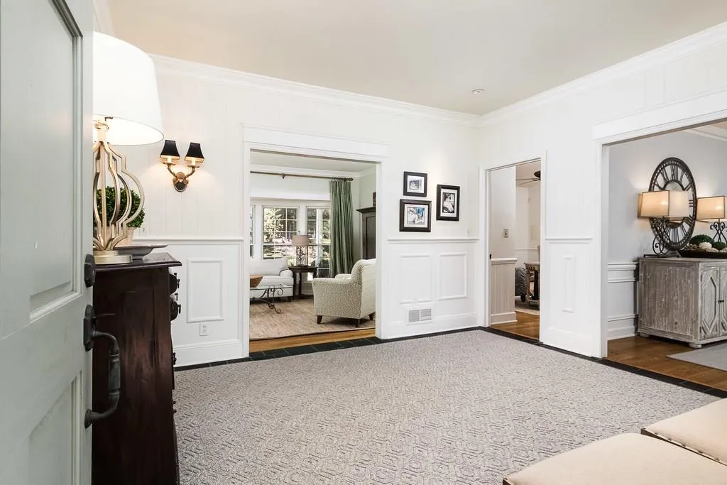 5495 Arundel Drive, Sandy Springs, Georgia 30327, 4 Bedrooms Bedrooms, ,3 BathroomsBathrooms,Residential,Sold,5495 Arundel Drive,5925484