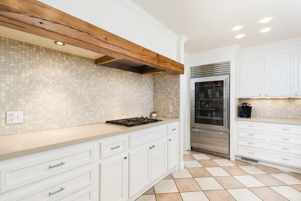 5495 Arundel Drive, Sandy Springs, Georgia 30327, 4 Bedrooms Bedrooms, ,3 BathroomsBathrooms,Residential,Sold,5495 Arundel Drive,5925484