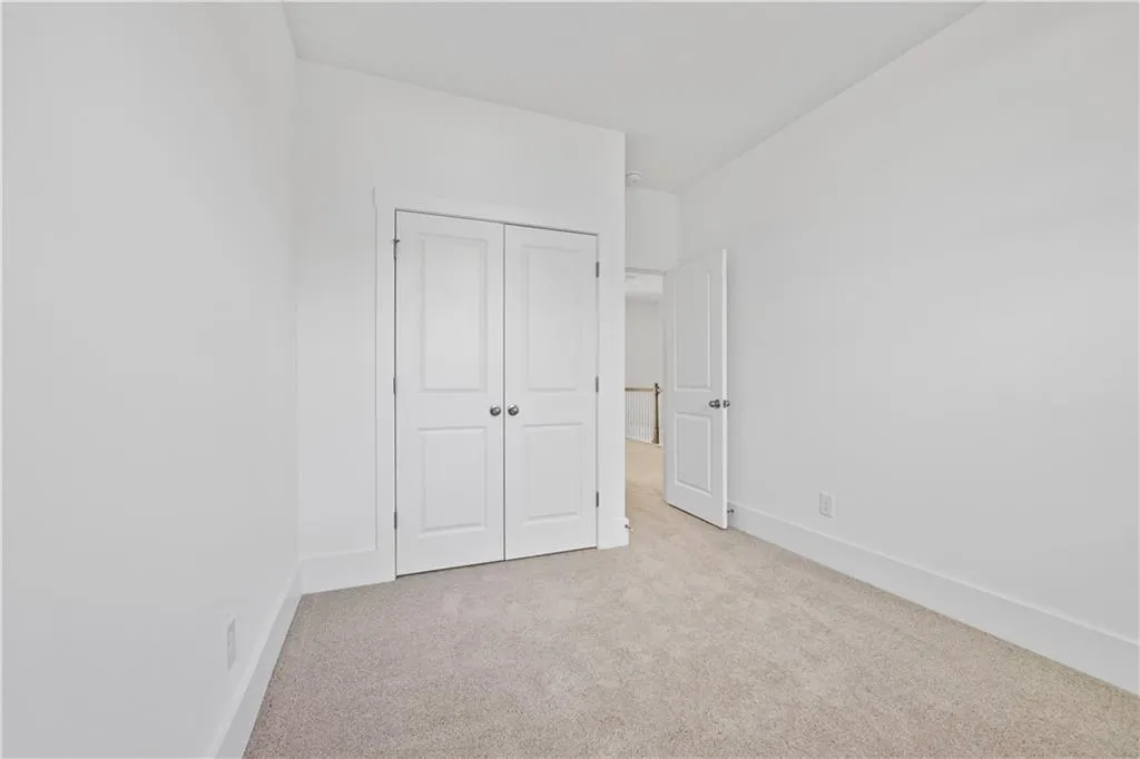1534 Parks Edge Lane Nw, Atlanta, Georgia 30318, 3 Bedrooms Bedrooms, ,2 BathroomsBathrooms,Residential,For Sale,1534 Parks Edge Lane Nw,7553622