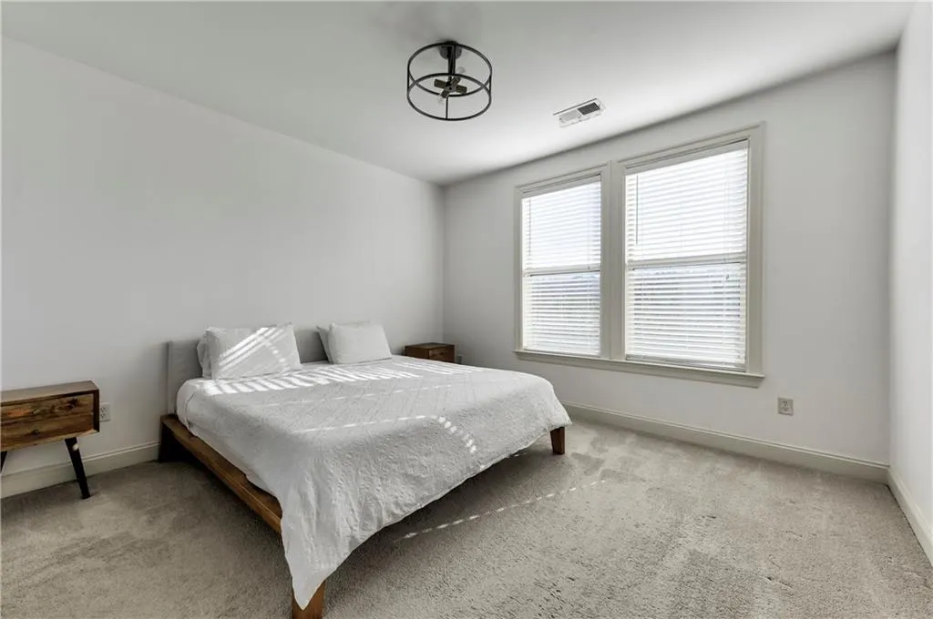 901 Abernathy Road Ne Unit 5050, Atlanta, Georgia 30328, 3 Bedrooms Bedrooms, ,2 BathroomsBathrooms,Residential,Sold,901 Abernathy Road Ne Unit 5050,7513214