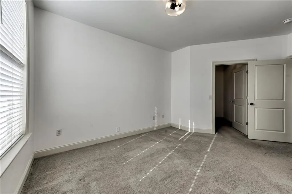 901 Abernathy Road Ne Unit 5050, Atlanta, Georgia 30328, 3 Bedrooms Bedrooms, ,2 BathroomsBathrooms,Residential,Sold,901 Abernathy Road Ne Unit 5050,7513214
