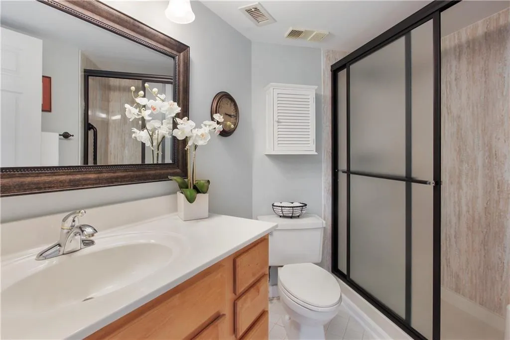 795 Hammond Drive Unit 312, Atlanta, Georgia 30328, 1 Bedroom Bedrooms, ,1 BathroomBathrooms,Residential,Sold,795 Hammond Drive Unit 312,6798759