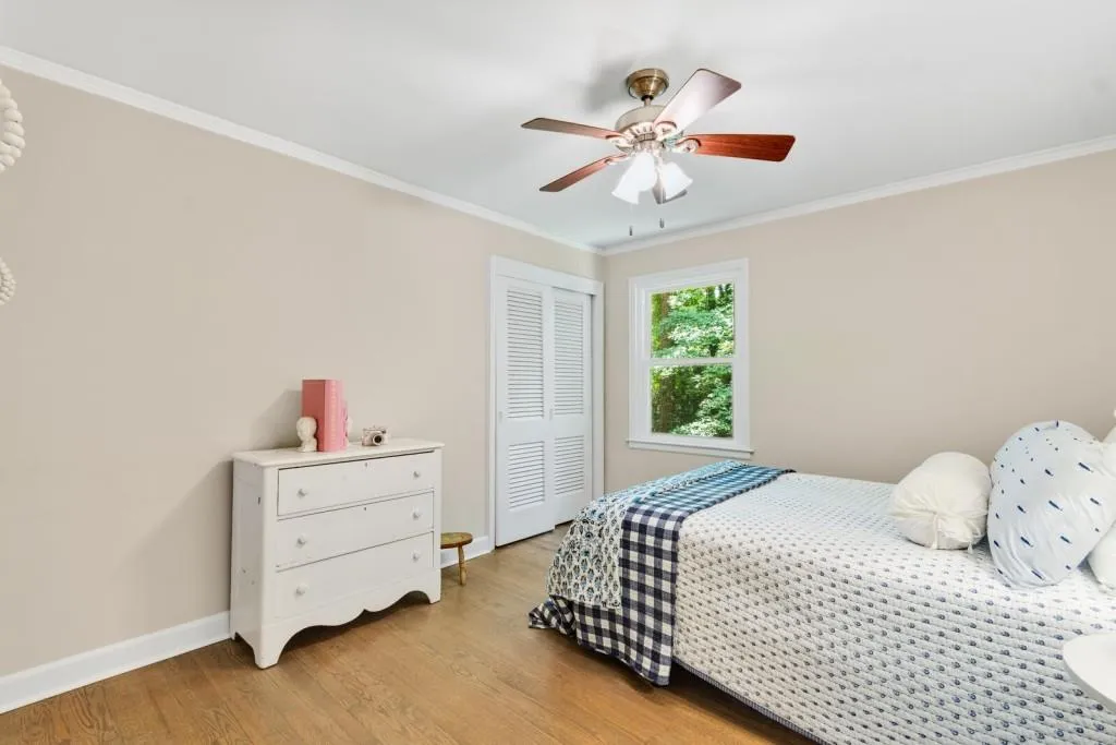 120 Finchley Court, Sandy Springs, Georgia 30328, 5 Bedrooms Bedrooms, ,3 BathroomsBathrooms,Residential,Sold,120 Finchley Court,7058399