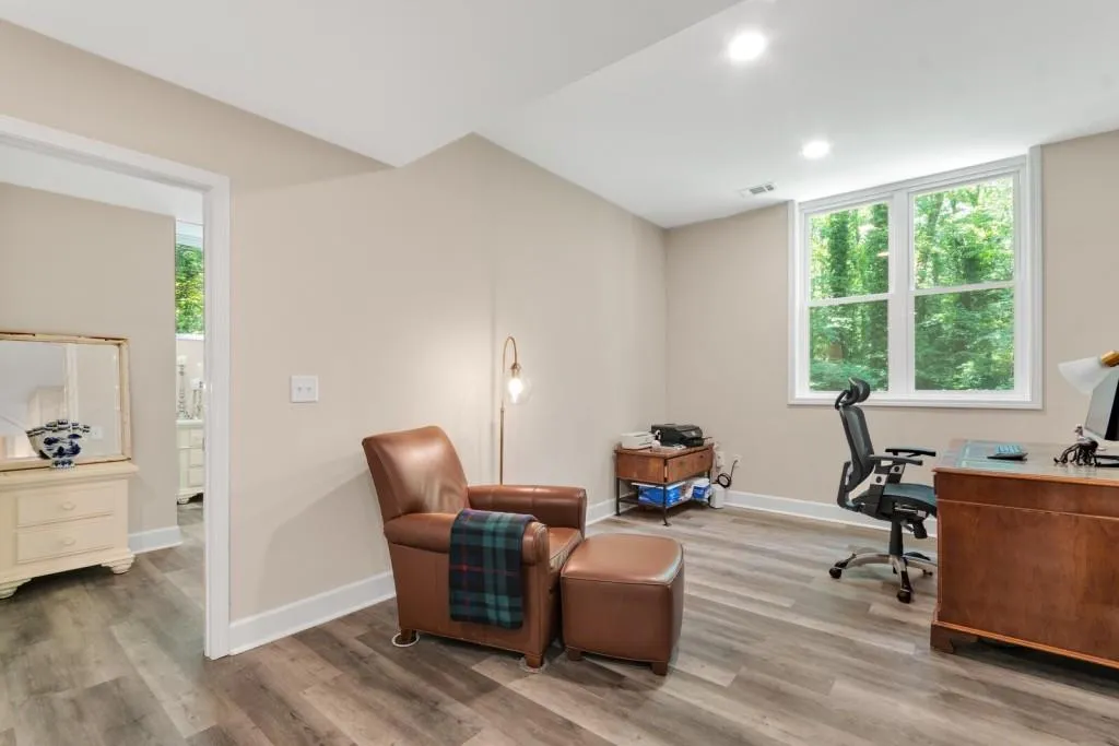 120 Finchley Court, Sandy Springs, Georgia 30328, 5 Bedrooms Bedrooms, ,3 BathroomsBathrooms,Residential,Sold,120 Finchley Court,7058399
