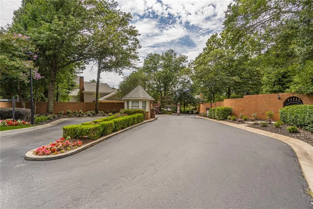 123 Mount Vernon Circle, Atlanta, Georgia 30338, 2 Bedrooms Bedrooms, ,2 BathroomsBathrooms,Residential,Sold,123 Mount Vernon Circle,7116160