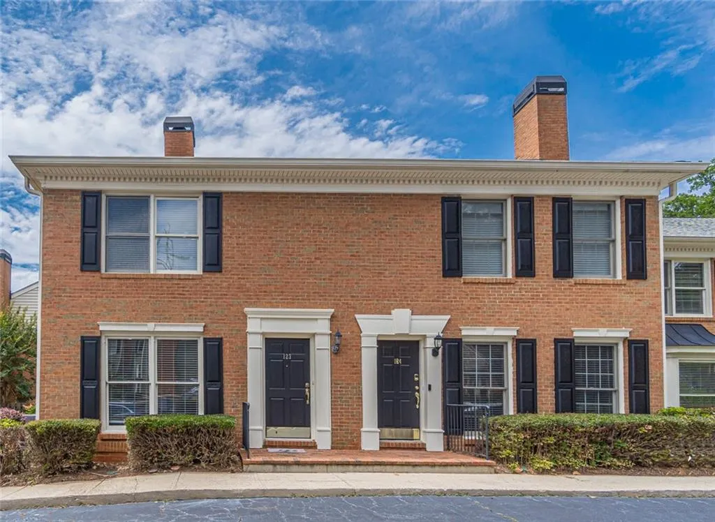 123 Mount Vernon Circle, Atlanta, Georgia 30338, 2 Bedrooms Bedrooms, ,2 BathroomsBathrooms,Residential,Sold,123 Mount Vernon Circle,7116160