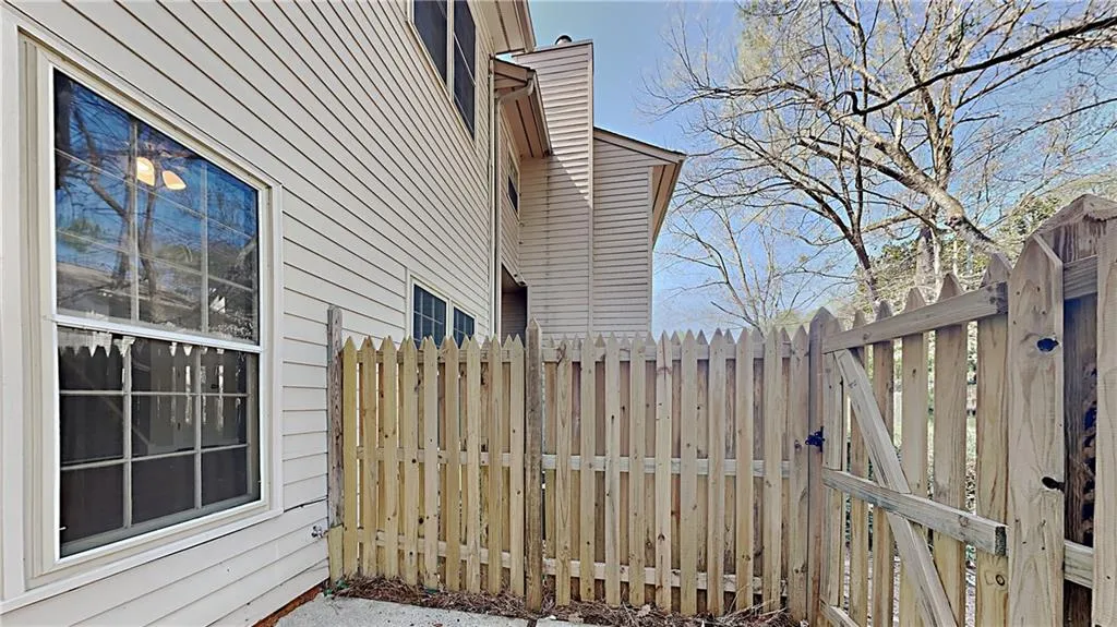 503 Brandywine Circle, Sandy Springs, Georgia 30350, 3 Bedrooms Bedrooms, ,2 BathroomsBathrooms,Residential,Sold,503 Brandywine Circle,7022599