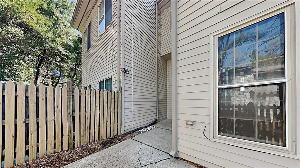 503 Brandywine Circle, Sandy Springs, Georgia 30350, 3 Bedrooms Bedrooms, ,2 BathroomsBathrooms,Residential,Sold,503 Brandywine Circle,7022599