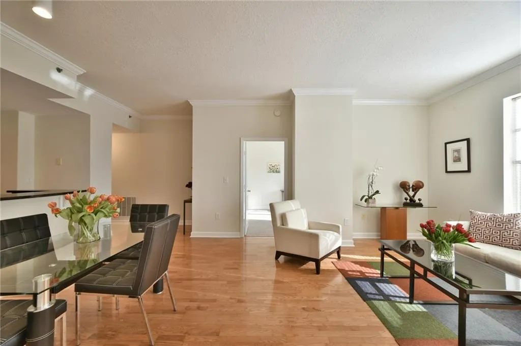 1101 Juniper Street Ne Unit 323, Atlanta, Georgia 30309, 2 Bedrooms Bedrooms, ,2 BathroomsBathrooms,Residential,Sold,1101 Juniper Street Ne Unit 323,5704477