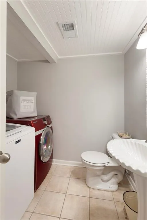 6900 Roswell Road Unit K1, Atlanta, Georgia 30328, 3 Bedrooms Bedrooms, ,2 BathroomsBathrooms,Residential,Sold,6900 Roswell Road Unit K1,6019556