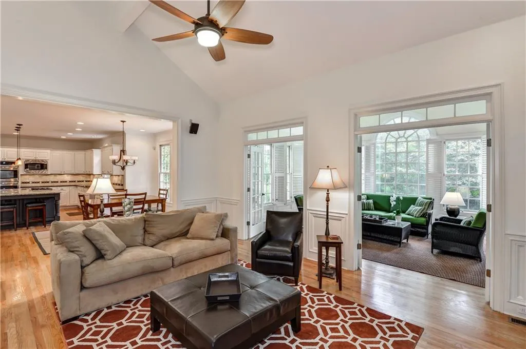 1271 Westminster Walk Nw, Atlanta, Georgia 30327, 5 Bedrooms Bedrooms, ,4 BathroomsBathrooms,Residential,Sold,1271 Westminster Walk Nw,5726703
