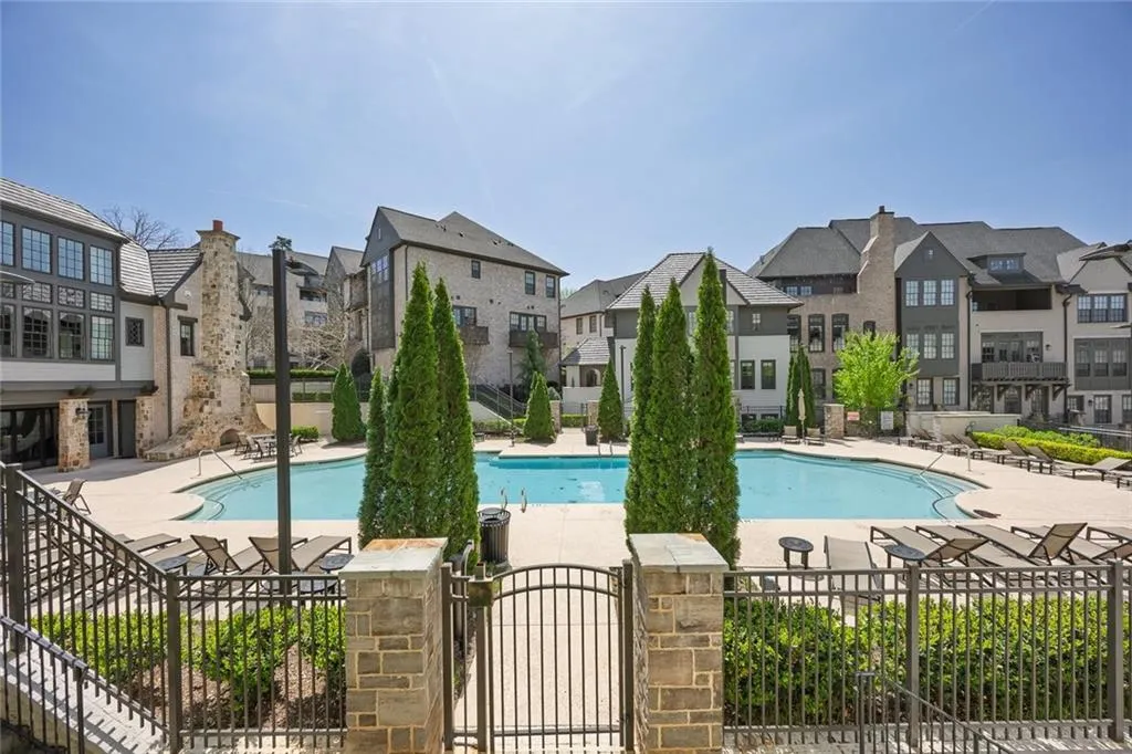 6739 Encore Boulevard, Atlanta, Georgia 30328, 3 Bedrooms Bedrooms, ,3 BathroomsBathrooms,Residential,Sold,6739 Encore Boulevard,7545284