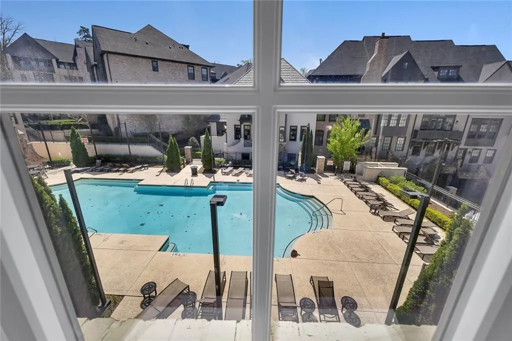 6739 Encore Boulevard, Atlanta, Georgia 30328, 3 Bedrooms Bedrooms, ,3 BathroomsBathrooms,Residential,Sold,6739 Encore Boulevard,7545284