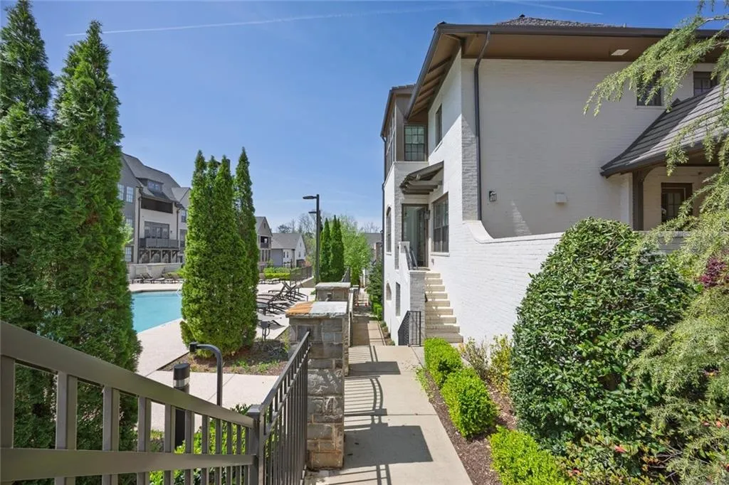 6739 Encore Boulevard, Atlanta, Georgia 30328, 3 Bedrooms Bedrooms, ,3 BathroomsBathrooms,Residential,Sold,6739 Encore Boulevard,7545284