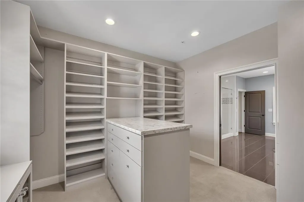 6739 Encore Boulevard, Atlanta, Georgia 30328, 3 Bedrooms Bedrooms, ,3 BathroomsBathrooms,Residential,Sold,6739 Encore Boulevard,7545284