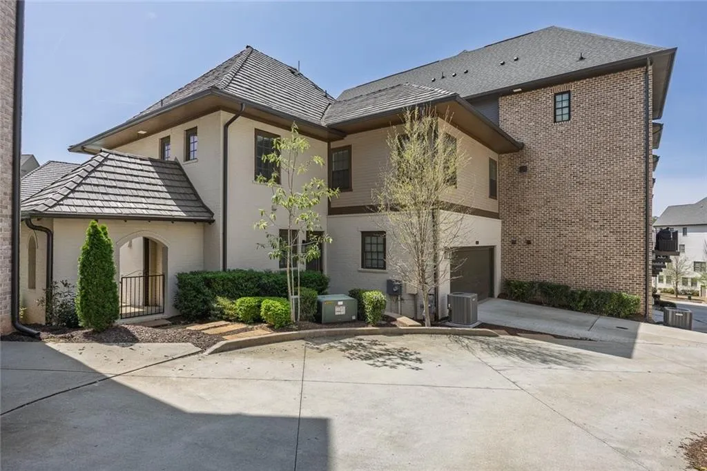 6739 Encore Boulevard, Atlanta, Georgia 30328, 3 Bedrooms Bedrooms, ,3 BathroomsBathrooms,Residential,Sold,6739 Encore Boulevard,7545284