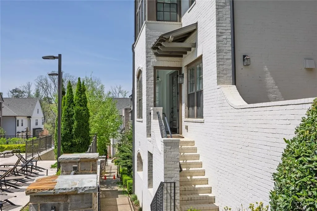 6739 Encore Boulevard, Atlanta, Georgia 30328, 3 Bedrooms Bedrooms, ,3 BathroomsBathrooms,Residential,Sold,6739 Encore Boulevard,7545284