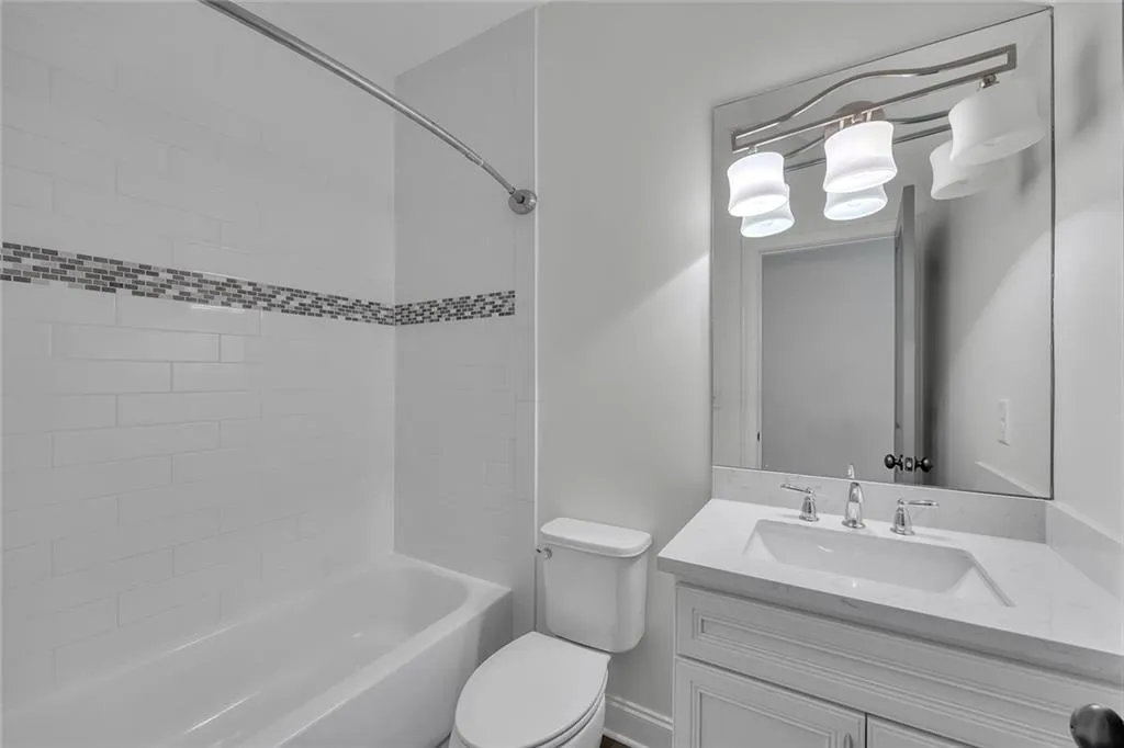 6739 Encore Boulevard, Atlanta, Georgia 30328, 3 Bedrooms Bedrooms, ,3 BathroomsBathrooms,Residential,Sold,6739 Encore Boulevard,7545284