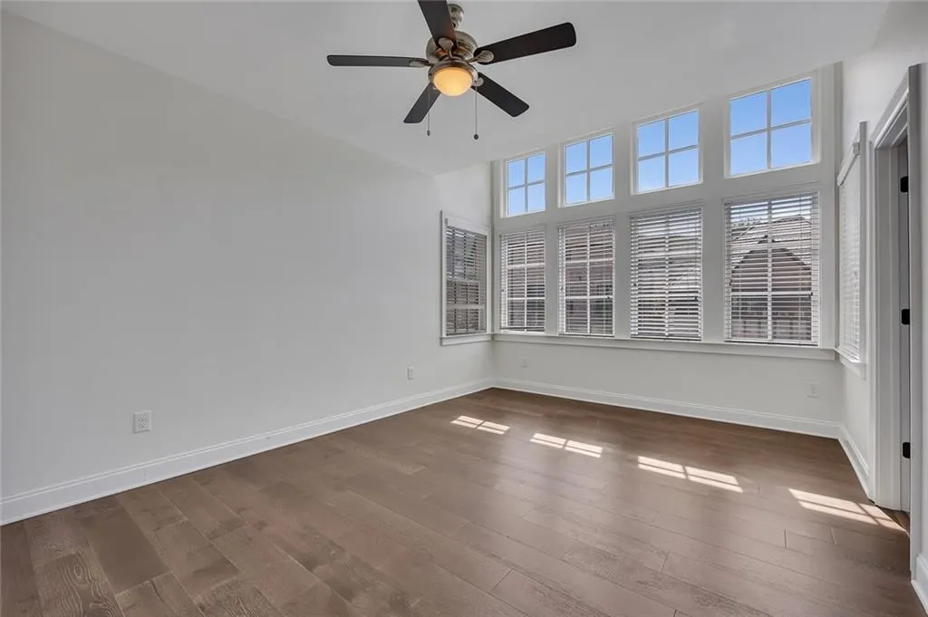 6739 Encore Boulevard, Atlanta, Georgia 30328, 3 Bedrooms Bedrooms, ,3 BathroomsBathrooms,Residential,Sold,6739 Encore Boulevard,7545284