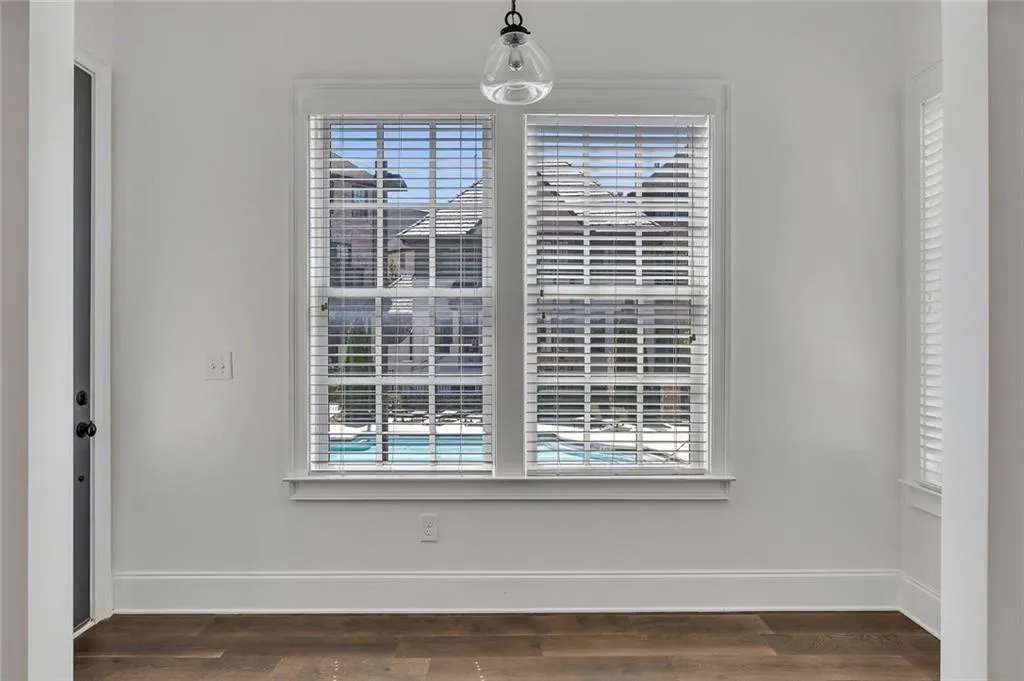 6739 Encore Boulevard, Atlanta, Georgia 30328, 3 Bedrooms Bedrooms, ,3 BathroomsBathrooms,Residential,Sold,6739 Encore Boulevard,7545284