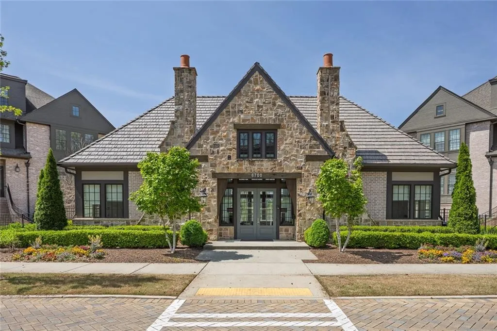 6739 Encore Boulevard, Atlanta, Georgia 30328, 3 Bedrooms Bedrooms, ,3 BathroomsBathrooms,Residential,Sold,6739 Encore Boulevard,7545284