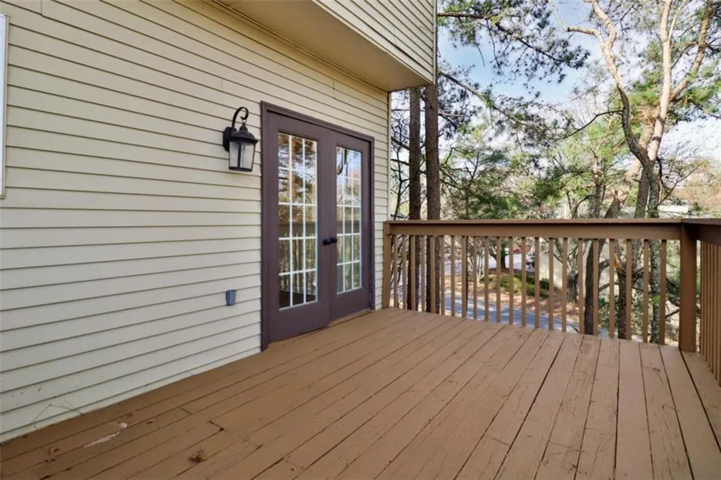 801 Wedgewood Way, Sandy Springs, Georgia 30350, 3 Bedrooms Bedrooms, ,2 BathroomsBathrooms,Residential,Sold,801 Wedgewood Way,7021432