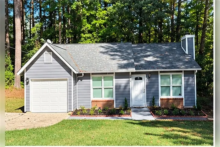 5856 Rock Road, Union City, Georgia 30291