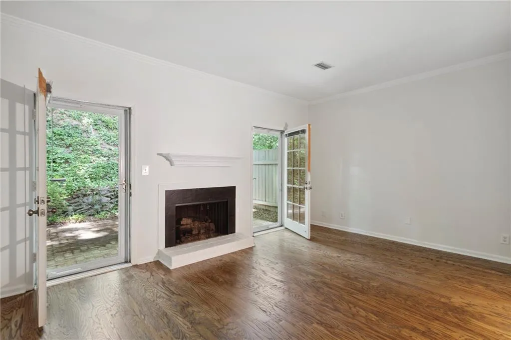 5650 Chemin De Vie Ne, Atlanta, Georgia 30342, 2 Bedrooms Bedrooms, ,2 BathroomsBathrooms,Residential,Sold,5650 Chemin De Vie Ne,7058469