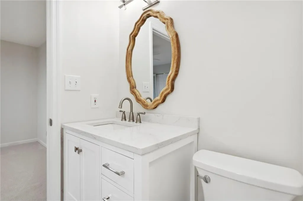 5650 Chemin De Vie Ne, Atlanta, Georgia 30342, 2 Bedrooms Bedrooms, ,2 BathroomsBathrooms,Residential,Sold,5650 Chemin De Vie Ne,7058469