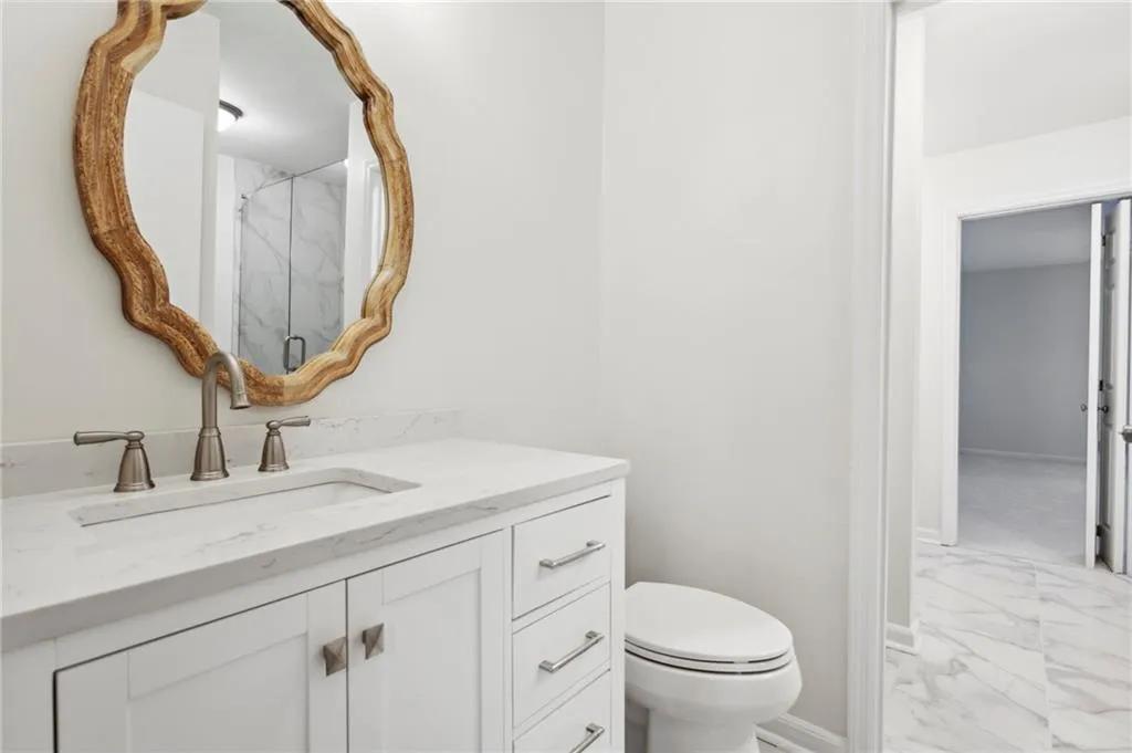 5650 Chemin De Vie Ne, Atlanta, Georgia 30342, 2 Bedrooms Bedrooms, ,2 BathroomsBathrooms,Residential,Sold,5650 Chemin De Vie Ne,7058469