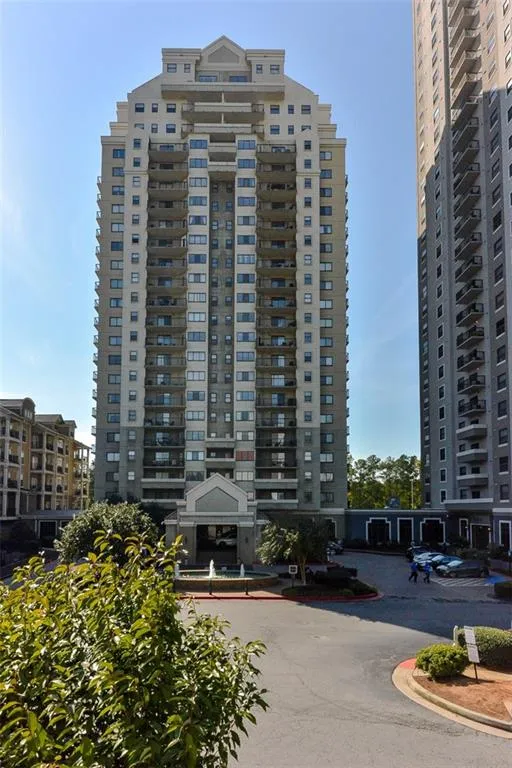 795 Hammond Drive Unit 201, Atlanta, Georgia 30328, 2 Bedrooms Bedrooms, ,1 BathroomBathrooms,Residential,Sold,795 Hammond Drive Unit 201,6116128