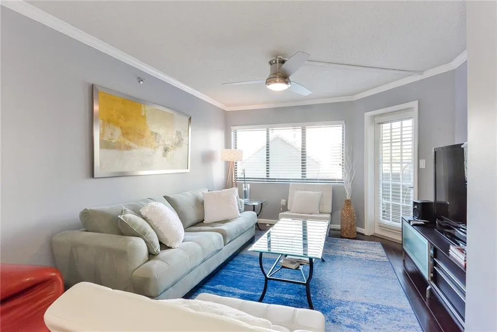 795 Hammond Drive Unit 201, Atlanta, Georgia 30328, 2 Bedrooms Bedrooms, ,1 BathroomBathrooms,Residential,Sold,795 Hammond Drive Unit 201,6116128