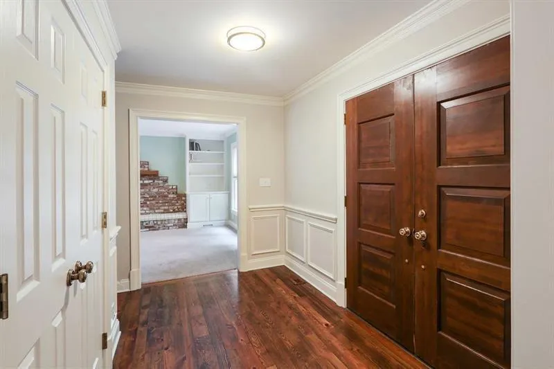 365 Thornwood Drive, Sandy Springs, Georgia 30328, 4 Bedrooms Bedrooms, ,2 BathroomsBathrooms,Residential,Sold,365 Thornwood Drive,6661834