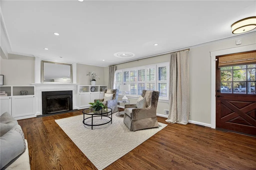 1072 Northcliffe Drive Nw, Atlanta, Georgia 30318, 4 Bedrooms Bedrooms, ,3 BathroomsBathrooms,Residential,For Sale,1072 Northcliffe Drive Nw,7676489