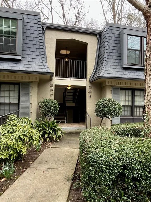 18 Cantey Place Nw, Atlanta, Georgia 30327, 2 Bedrooms Bedrooms, 0 ,2 BathroomsBathrooms,Residential,Sold,18 Cantey Place Nw,7527910