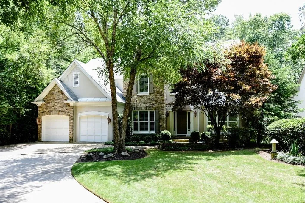 575 Taunton Way Ne, Atlanta, Georgia 30319, 4 Bedrooms Bedrooms, ,4 BathroomsBathrooms,Residential,Sold,575 Taunton Way Ne,6579545
