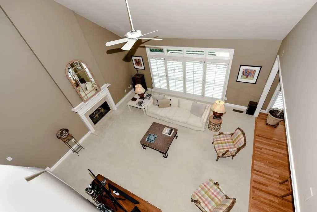 575 Taunton Way Ne, Atlanta, Georgia 30319, 4 Bedrooms Bedrooms, ,4 BathroomsBathrooms,Residential,Sold,575 Taunton Way Ne,6579545