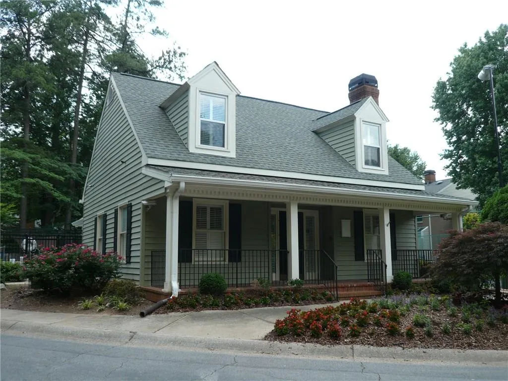 35 Mount Vernon Circle Unit 35, Atlanta, Georgia 30338, 2 Bedrooms Bedrooms, ,2 BathroomsBathrooms,Residential,Sold,35 Mount Vernon Circle Unit 35,5859776