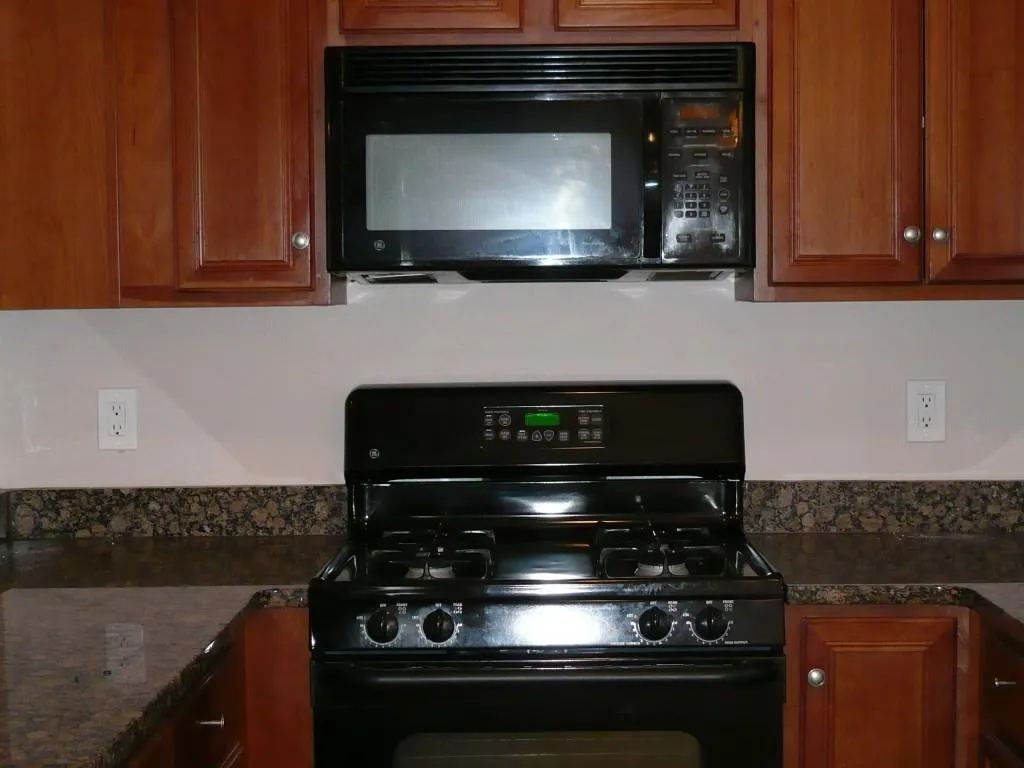 35 Mount Vernon Circle Unit 35, Atlanta, Georgia 30338, 2 Bedrooms Bedrooms, ,2 BathroomsBathrooms,Residential,Sold,35 Mount Vernon Circle Unit 35,5859776