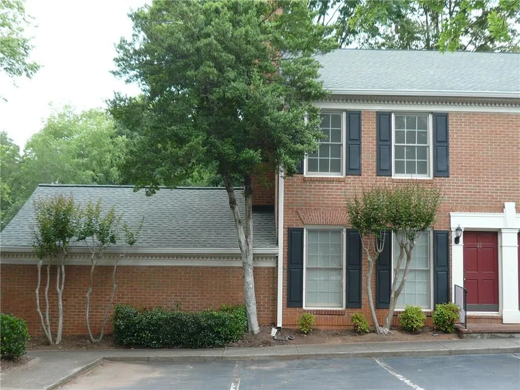 35 Mount Vernon Circle Unit 35, Atlanta, Georgia 30338, 2 Bedrooms Bedrooms, ,2 BathroomsBathrooms,Residential,Sold,35 Mount Vernon Circle Unit 35,5859776